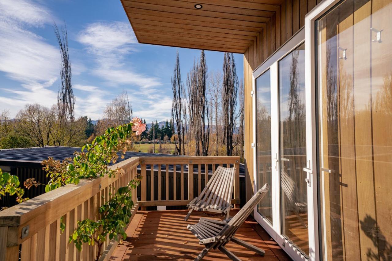 Vila Lagoon Huts - Albert Town Holiday Unit Wanaka Exteriér fotografie